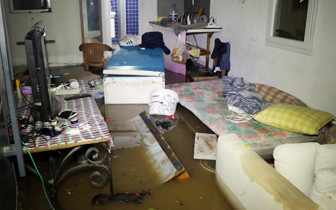 Muğla'da cadde ve sokaklar göle döndü ev ve işyerlerini su bastı