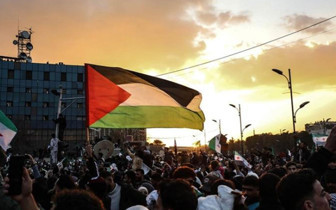 Suriye'nin başkenti Şam’da 14 yıl sonra ilk kez ramazan topu atıldı