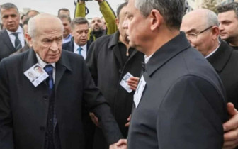 Özgür Özel, Devlet Bahçeli'ye aracına kadar eşlik etti!