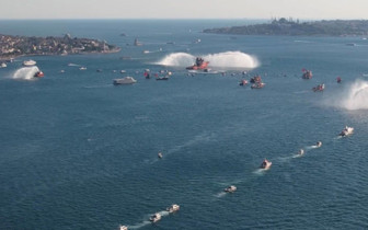 İstanbul Boğazı'nda 15 Temmuz şehitleri için tekne korteji