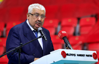 MHP'li Semih Yalçın: Diplomasinin yerini, Trumplomasi almıştır!