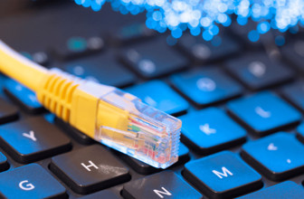 Dünya genelindeki birçok web sitesi erişim sorunları yaşadı