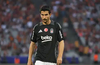 Necip Uysal sezon sonunda futbolu bırakacağını açıkladı!