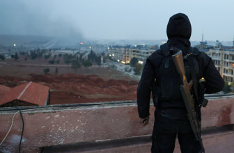 Suriye ordusu Halep'te YPG işgali altındaki Eşrefiyye ve Beni Zeyd'de büyük ölçüde kontrolü sağladı