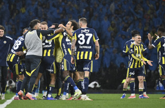 Galatasaray'ı 2-0 mağlup eden Fenerbahçe kupanın sahibi oldu