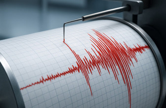 Japonya'da 7.4 büyüklüğünde deprem! Tsunami uyarısı geldi: Hayatınızı kurtarmak için kaçın