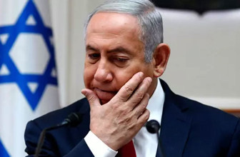 Netanyahu'ya Mecliste 'utan' sloganları! Terk etmek zorunda kaldı