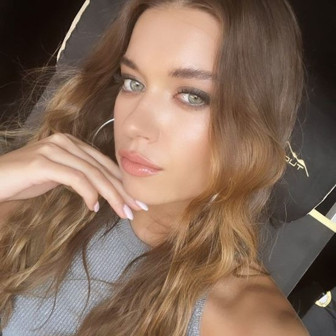 Afra Saraçoğlu'nu çıldırtan soru! "Ama bu çok ayıp"