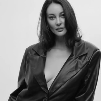 Uzak Şehir'in kötü kadını Mine Kılıç'tan olay tarz