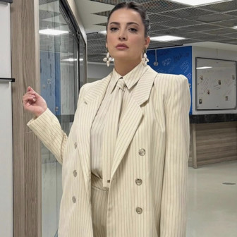 Güzel oyuncu İrem Sak hamile mi?