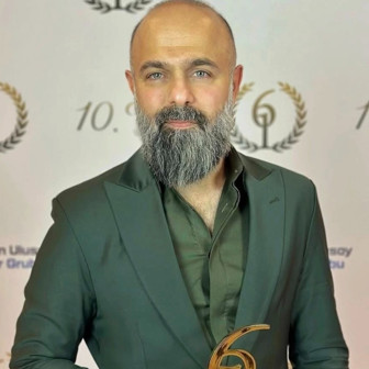 Oyuncu Erkan Avcı'ya dolandırıcılık şoku! "Adımı kullanarak arsa satıyorlar"