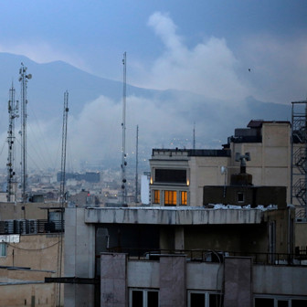 İran'daki okulda 185 kişinin öldüğü ABD saldırısından yaralı kurtulan kız öğrenci anlattı
