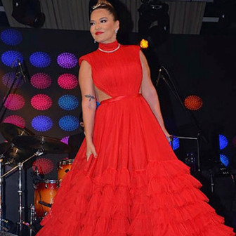 Kenan Doğulu Demet Akalın'a öyle bir jest yaptı ki! Burcu Güneş nasıl tepki verecek?