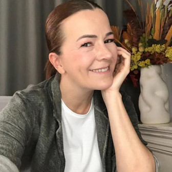 Avrupa Yakası'nın sevilen ismi Hale Caneroğlu oyunculuğu bu sebepten bırakmış!