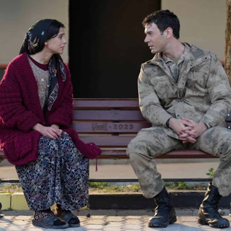 Sevdiğim Sensin'in başrollerinden güzel haber! Set aşkı gerçek oldu...