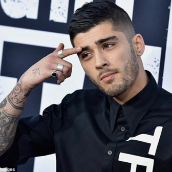 Zayn Malik'ten hastane odasından paylaşım! Son durumu...
