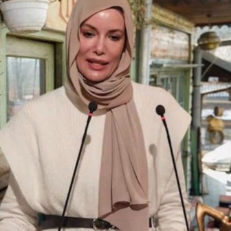 Gamze Özçelik yıllar sonra ekranlara döndü! İşte projesi ve yayınlanacak platform...