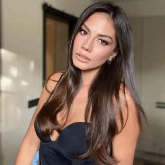 Demet Özdemir'den muhteşem kareler! Sanal medyayı yaktı geçti...