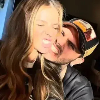 Mauro Icardi'ye öpücük şoku! China Suarez aşka geldi