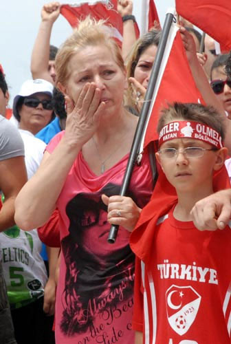 Meydanlardan teröre lanet yağdı - Resim: 3