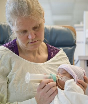42 yaşında üçüz bebek bekliyordu ama doğumda öyle bir sürpriz yaşadı ki... - Resim: 4