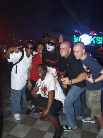 ABD'li askerler çılgınca eğlendi - Resim: 2