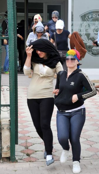 Fuhuş çetesinin memnuniyet anketi - Resim: 1