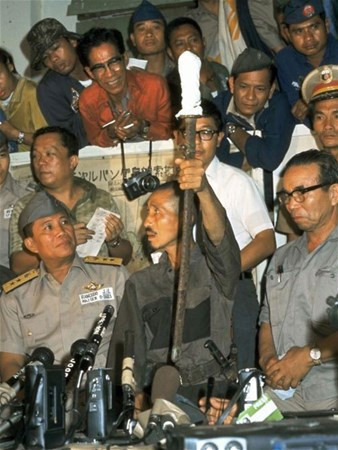 Savaşın bittiğine 30 yıl inanmadı! - Resim: 3