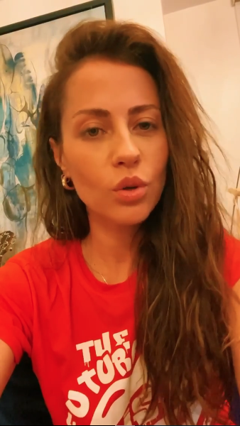 Derya Uluğ Amerika'dan döndü Koronavirüs tedbiri için evde karantinada - Resim: 3