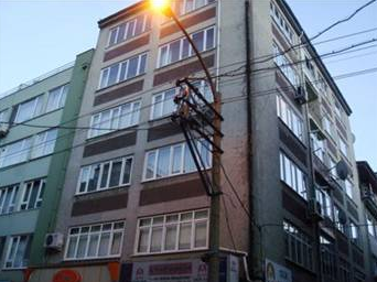 Burada evler ve arabalar yarı fiyatına! - Resim: 2