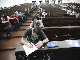 'ALO ÖSYM' geyikleri kırıp geçiriyor! - Resim: 4