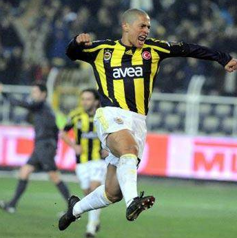 Bu futbolcuların heykeli dikildi - Resim: 1