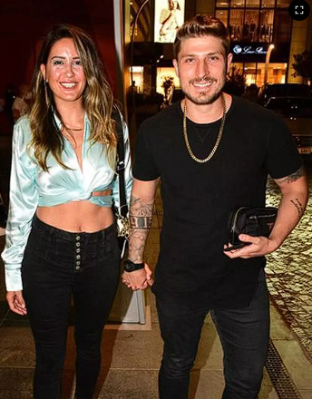 Sahra Işık, Ogeday ile öyle bir görüntü verdi ki kocası kıskançlık krizine girdi! Seda Aktuğlu küfürlü mesajları ifşa etti - Resim: 1