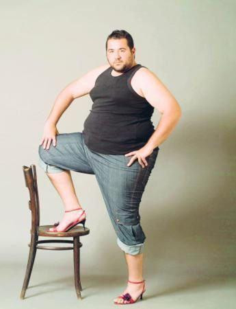 Bu fotoğraftaki çok ünlü bir kadın çok şaşıracaksınız - Resim: 2