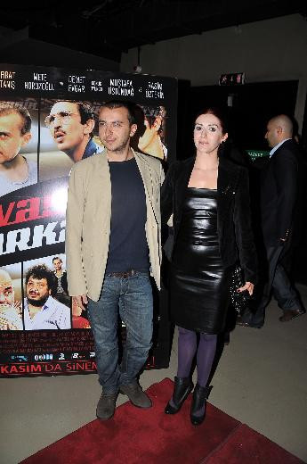 Aman bebek Tatlıses'e benzemesin! - Resim: 4