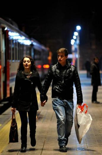 İzmir'den Kars'a 39 saatlik yolculuk - Resim: 1