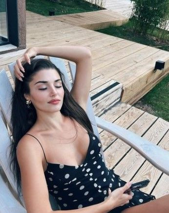 Hande Erçel, Can Yaman'a resti çekti: ''Eşitsizliği kabul etmiyorum!'' - Resim: 2