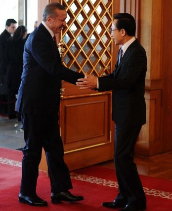 Erdoğan'a Mavi Köşk'te sıcak karşılama - Resim: 2