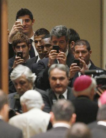 Arda Turan Papa'nın huzurunda - Resim: 1