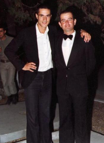 Ünlü şovmenin askerlik fotoğrafına bakın! - Resim: 1