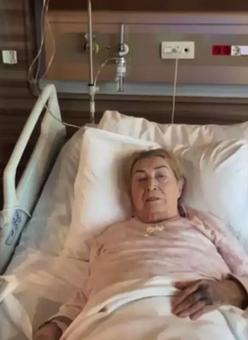 Seda Sayan'dan annesi hakkında skandal açıklamalar! ''Beni öldürecek siz bilmiyorsunuz'' - Resim: 3