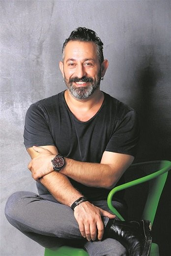 Cem Yılmaz'dan bomba proje! İki yakışıklıyı bir araya getiriyor - Resim: 1