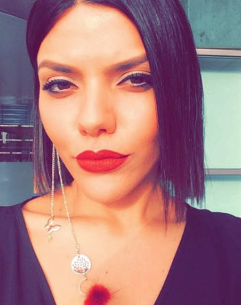 Genç sunucudan kan donduran ifade: Merdivene itti duvara fırlattı - Resim: 4