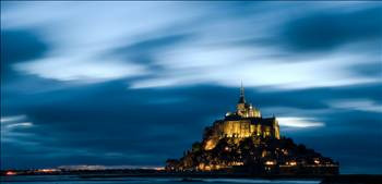 Denizin ortasındaki büyülü kent - Resim: 1