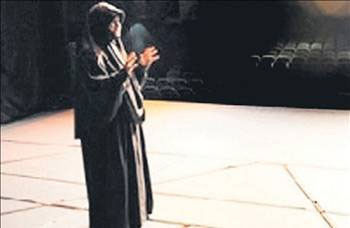 Çarşaflı stand up'çı - Resim: 2