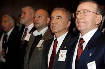 Ünal Aysal'ın transfer listesi - Resim: 1