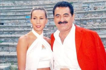 Evlenmek üzereyken ayrılan ünlüler - Resim: 2