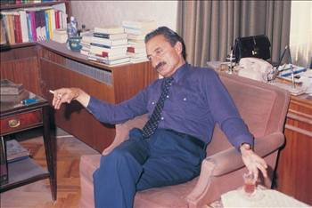 Türk siyasetinin Karaoğlan'ı Bülent Ecevit - Resim: 4