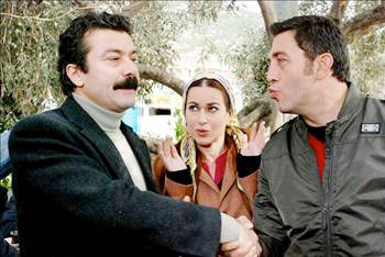 Anneniz dizideki hangi ünlüye benziyor? - Resim: 3