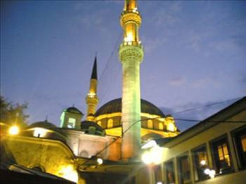 Ziyaret edilmesi gereken kutsal mekanlar - Resim: 2